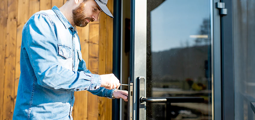 Frameless Glass Storefront Door Locks Replacement in Foothill Farms, CA