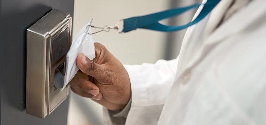 Commercial Locksmith For Rekey in Foothill Farms, CA